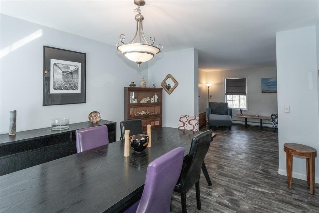 497 Riverside Drive Northampton, MA 01062 - Photo 13 of 41