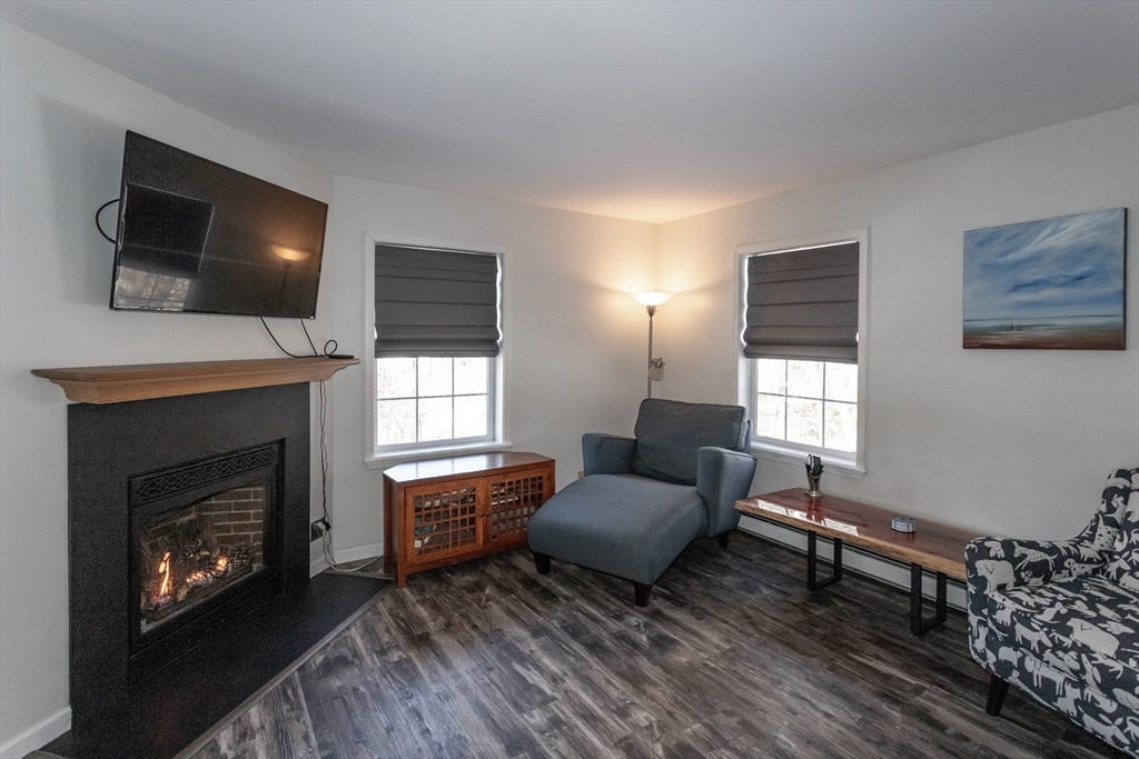497 Riverside Drive Northampton, MA 01062 - Photo 18 of 41