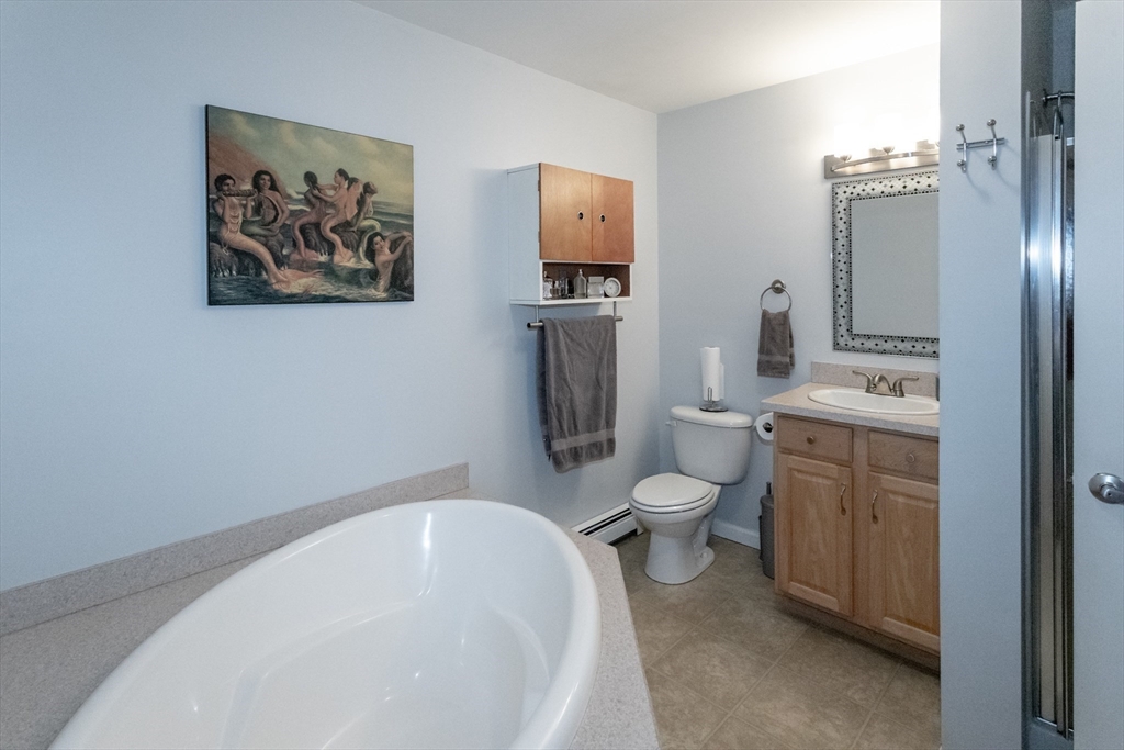 497 Riverside Drive Northampton, MA 01062 - Photo 25 of 41