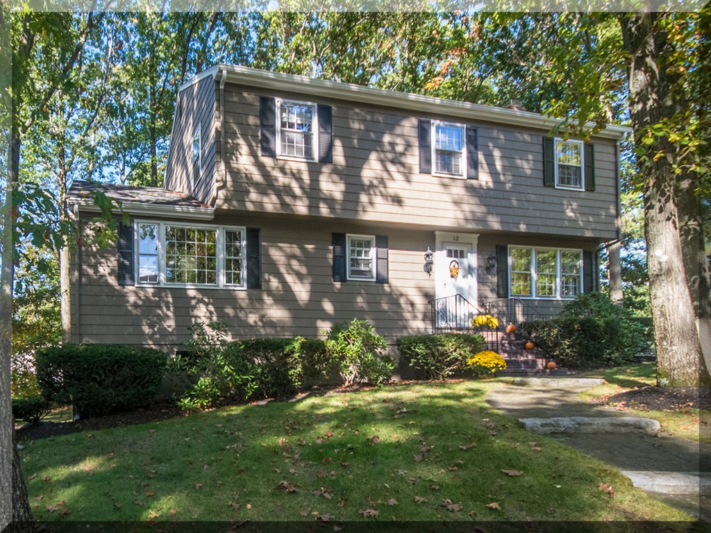 12 Bradley Road Andover, MA 01810 - Photo 1 of 29 Gallery Image 1