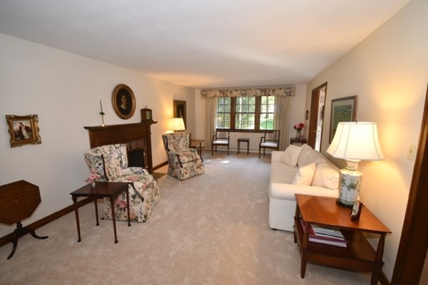 12 Bradley Road Andover, MA 01810 - Photo 12 of 29 Gallery Image 12