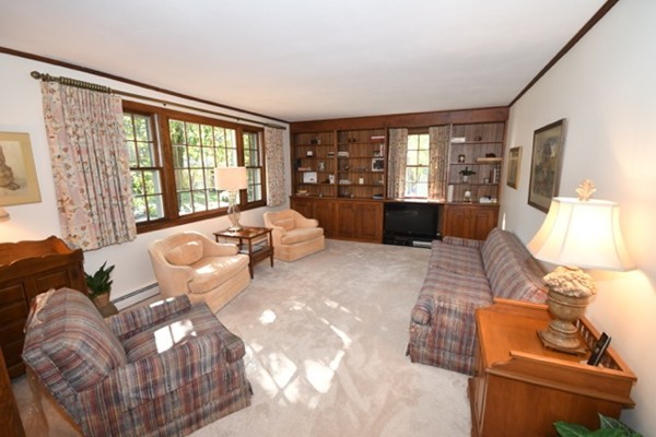 12 Bradley Road Andover, MA 01810 - Photo 14 of 29 Gallery Image 14