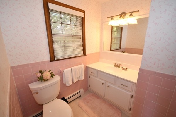 12 Bradley Road Andover, MA 01810 - Photo 24 of 29 Gallery Image 24