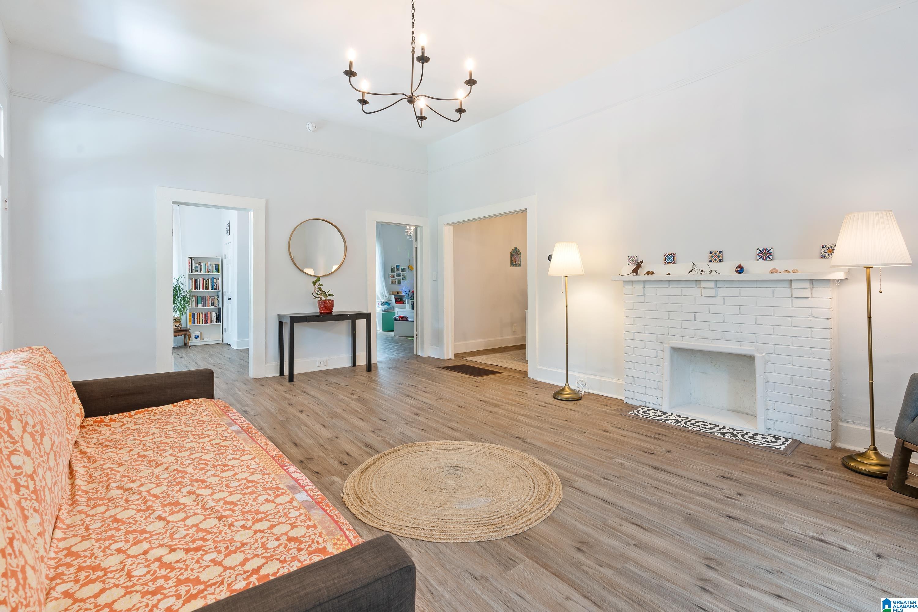 548 56th Street South Birmingham, AL 35212 - Photo 9 of 35