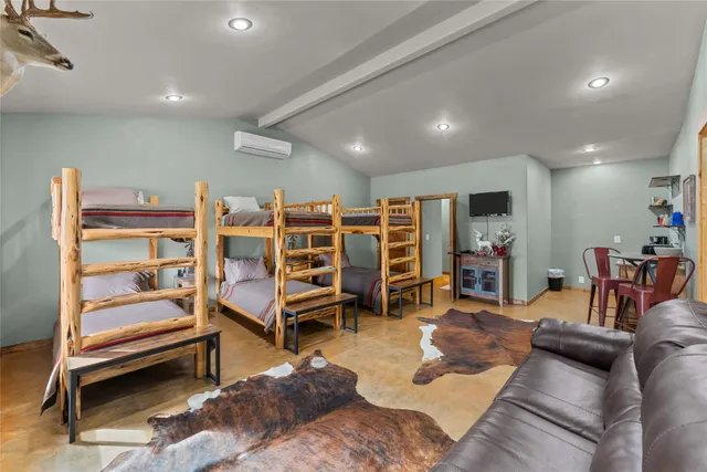 $5,950,000 | 1585 Kc 213, Menard, TX 76859