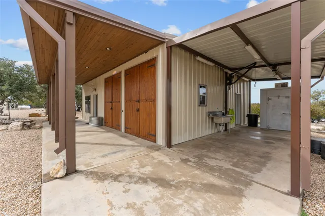 $5,950,000 | 1585 Kc 213, Menard, TX 76859