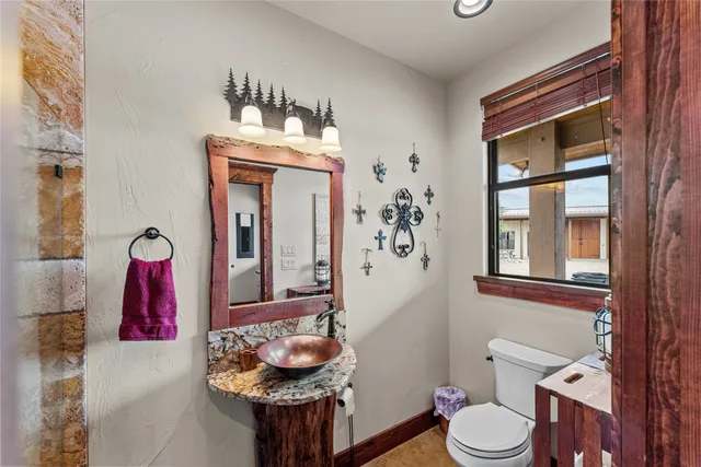 $5,950,000 | 1585 Kc 213, Menard, TX 76859