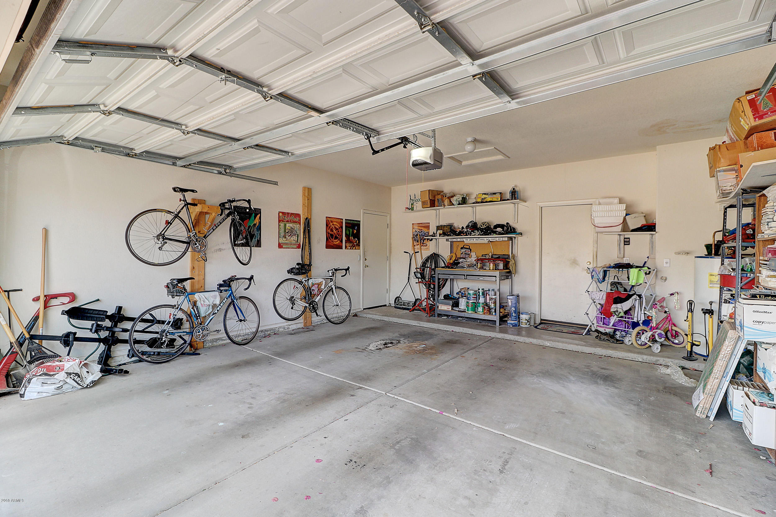 2101 East Escuda Road Phoenix, AZ 85024 - Photo 27 of 31 a view of a bike garage