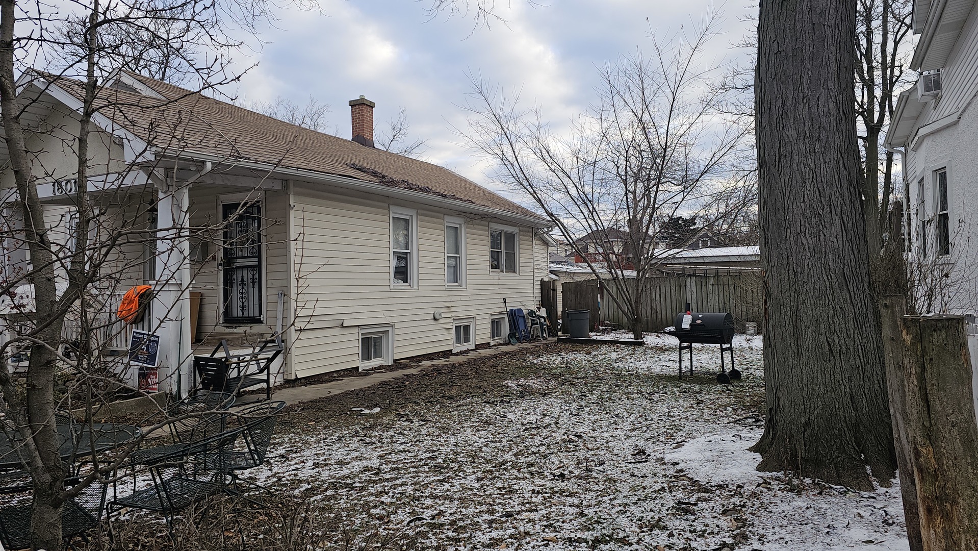 1801 Brown Avenue Evanston, IL 60201 - Photo 3 of 15