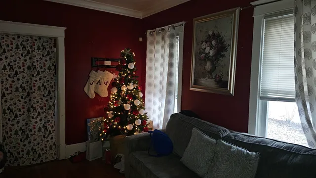 $275,000 | 1801 Brown Avenue, Evanston, IL 60201