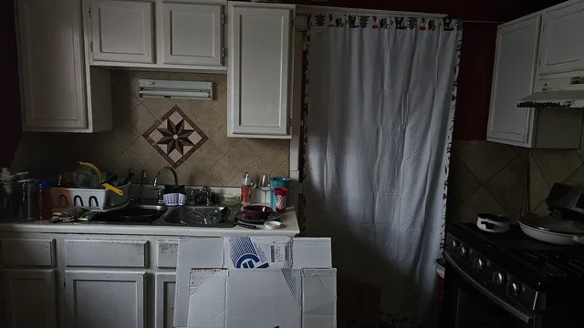 $275,000 | 1801 Brown Avenue, Evanston, IL 60201