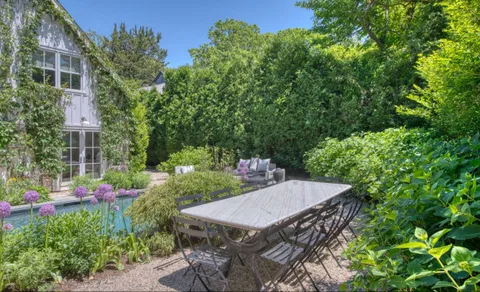 72 Hempstead Street, Sag Harbor, NY 11963