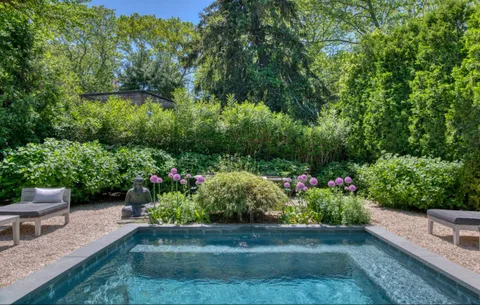 72 Hempstead Street, Sag Harbor, NY 11963