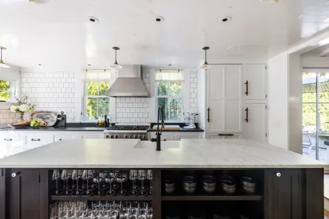 72 Hempstead Street, Sag Harbor, NY 11963