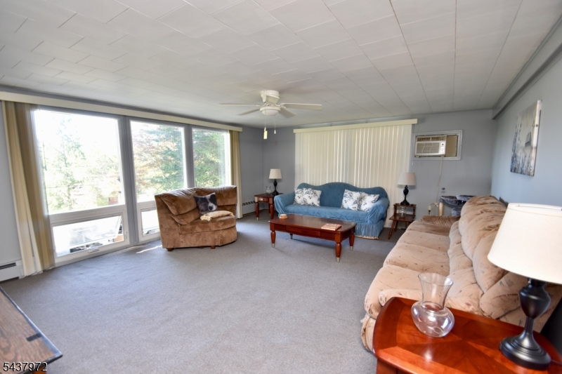 2 Elm Road Hamburg, NJ 07419 - Photo 2 of 18