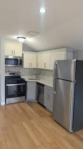 $3,200 | 134-15 228th Street, Unit 2 | Laurelton