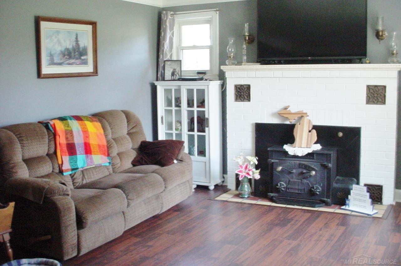 4456 Lapeer Road Port Huron, MI 48060 - Photo 8 of 39