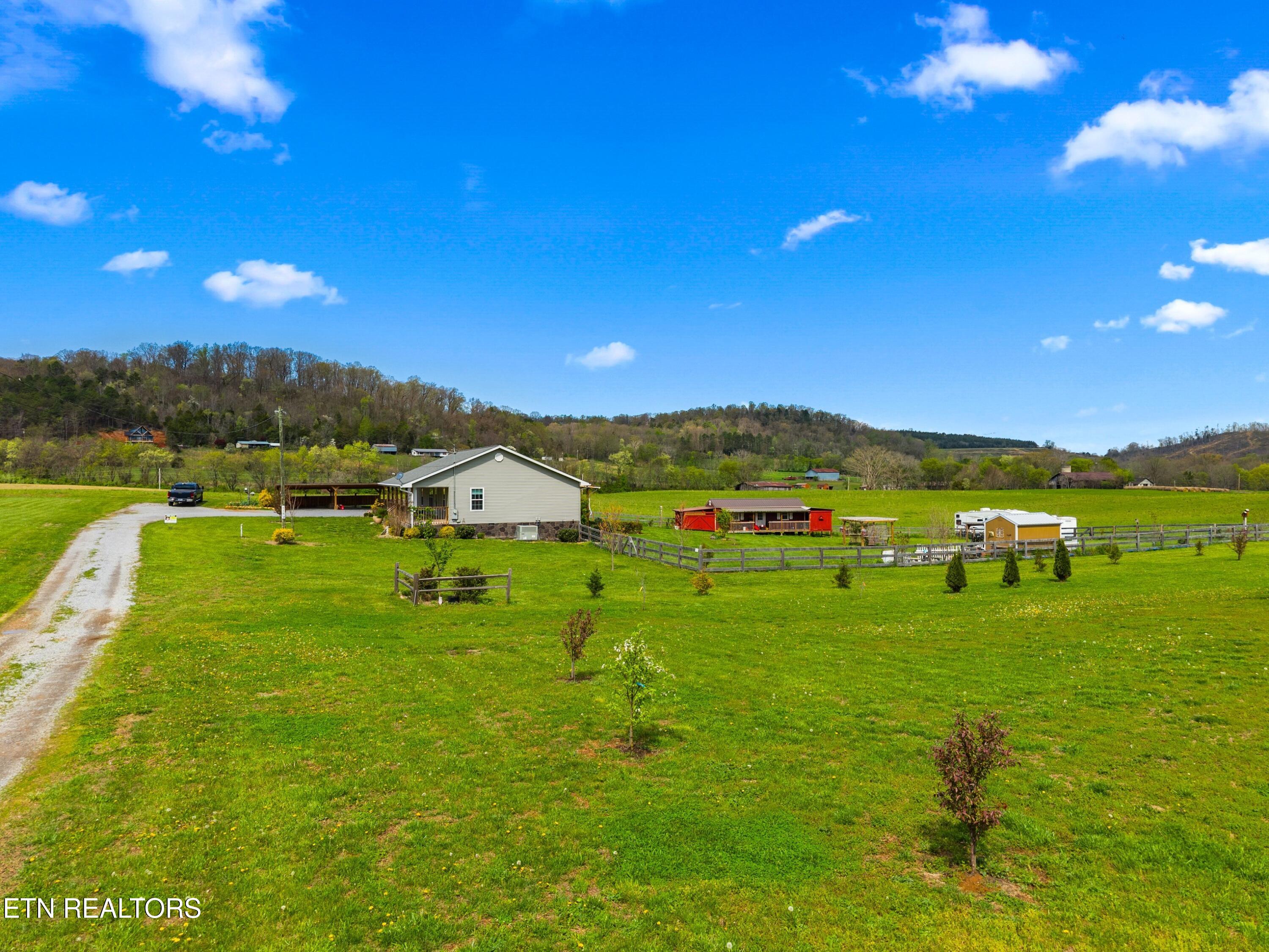 1159 Camellia Road Newport, TN 37821 - Photo 11 of 45 045-1159CamelliaRoad-Newport-TN-37821-SM