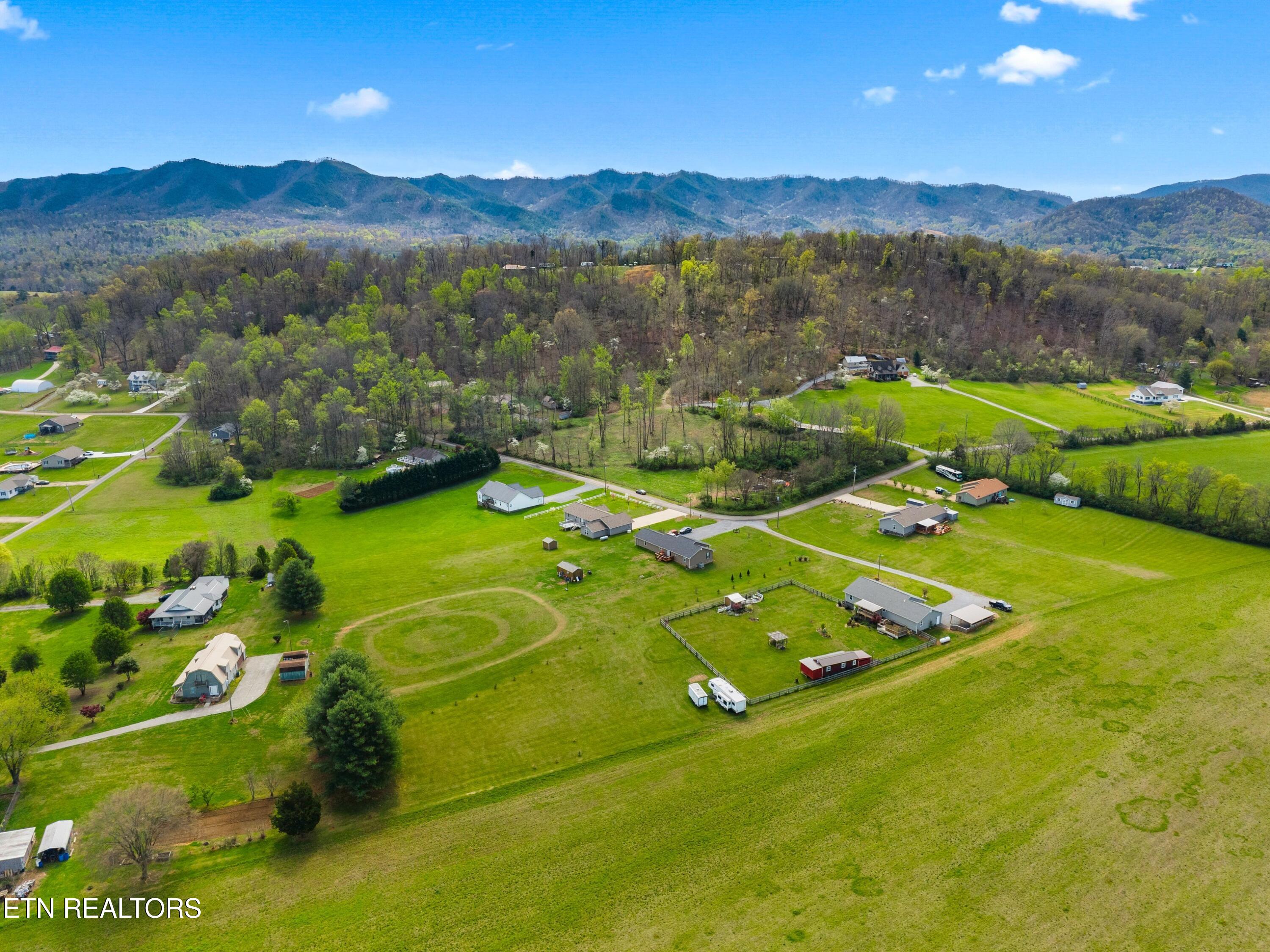 1159 Camellia Road Newport, TN 37821 - Photo 21 of 45 043-1159CamelliaRoad-Newport-TN-37821-SM