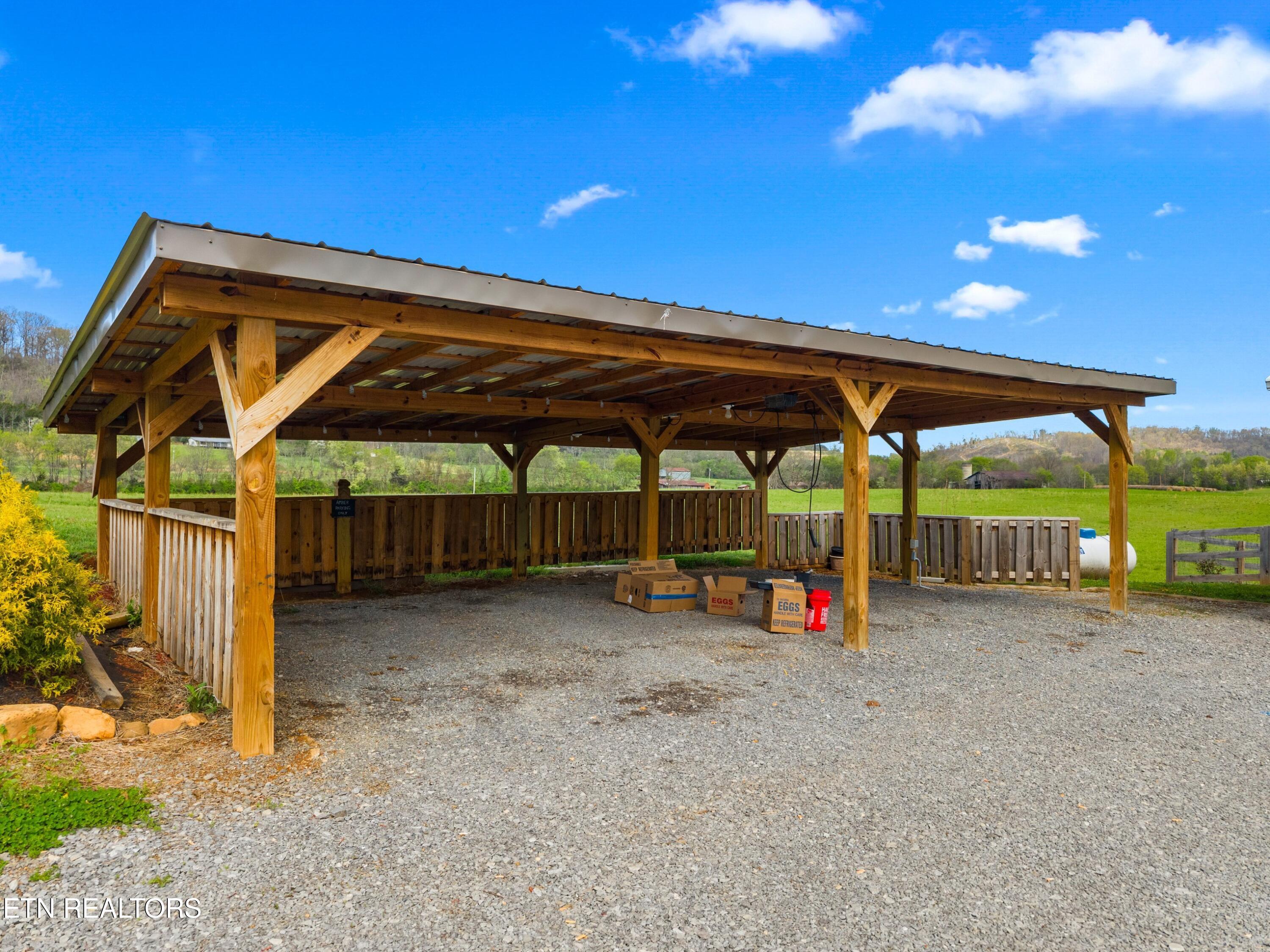 1159 Camellia Road Newport, TN 37821 - Photo 9 of 45 035-1159CamelliaRoad-Newport-TN-37821-SM