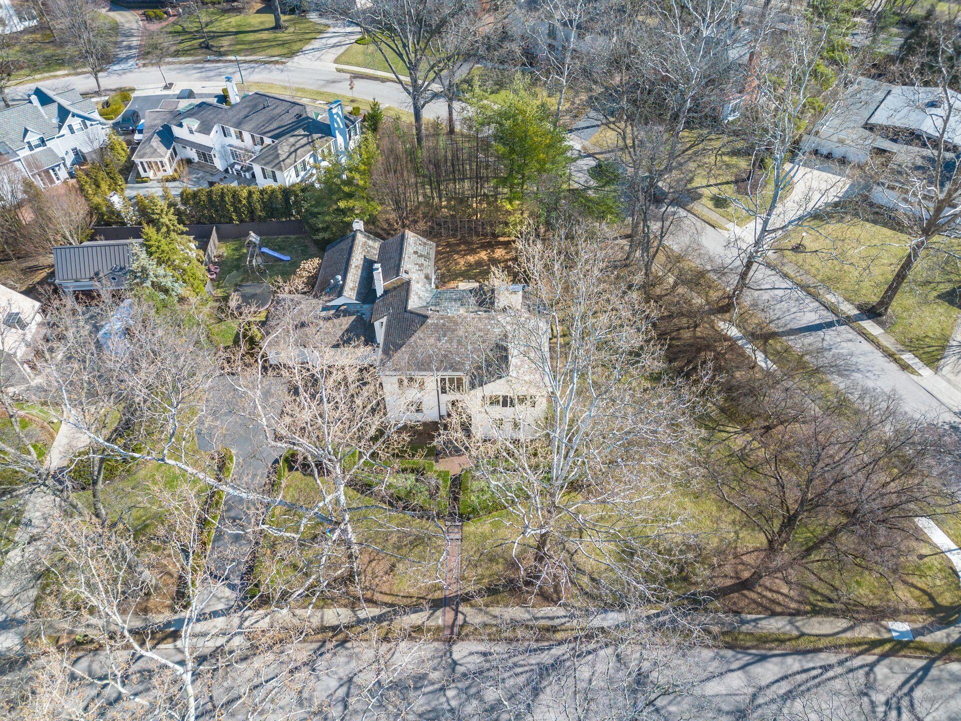 250 Ashbourne Road Bexley, OH 43209 - Photo 61 of 73 Drone