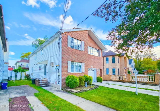 $1,150,000 | 44 Hillcrest Street | Great Kills