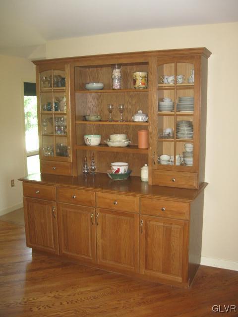 775 Texas Road Easton, PA 18042 - Photo 19 of 41 Built In Hutch