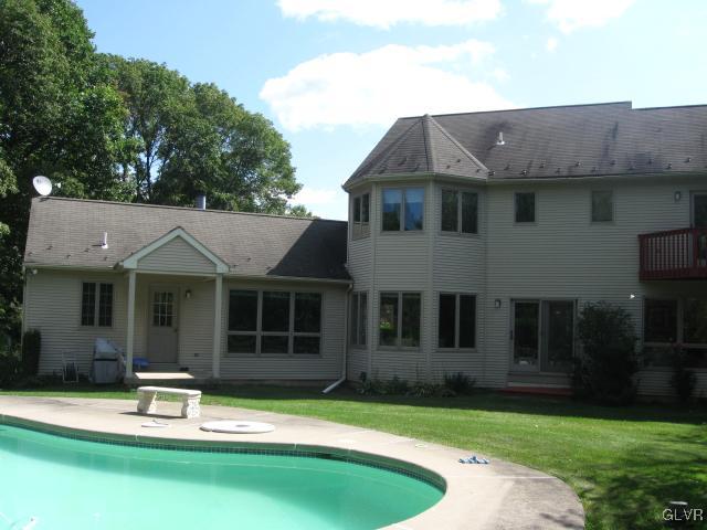 775 Texas Road Easton, PA 18042 - Photo 5 of 41 a house view with a garden space