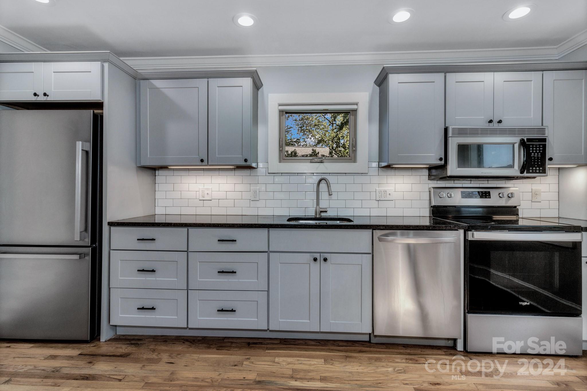 24 Winding Road Asheville, NC 28803 - Photo 18 of 37 Gallery Image 18