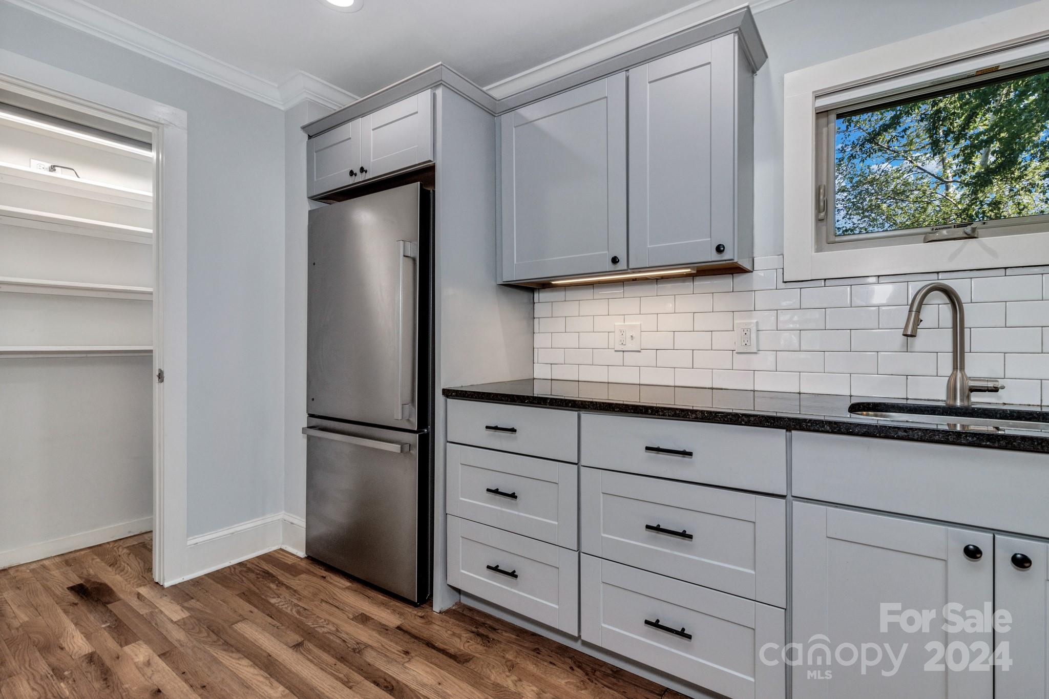 24 Winding Road Asheville, NC 28803 - Photo 19 of 37 Gallery Image 19