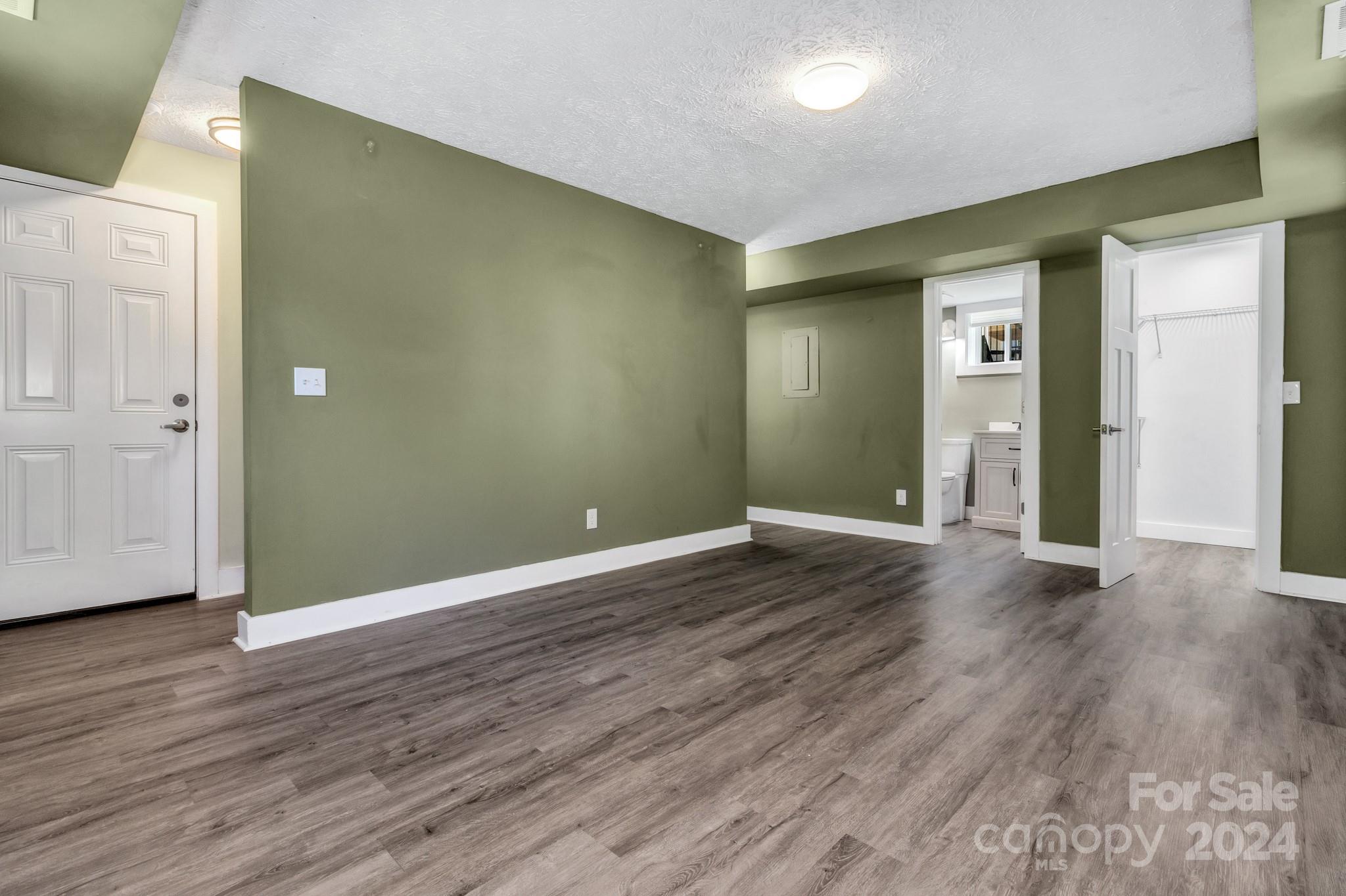 24 Winding Road Asheville, NC 28803 - Photo 27 of 37 Gallery Image 27