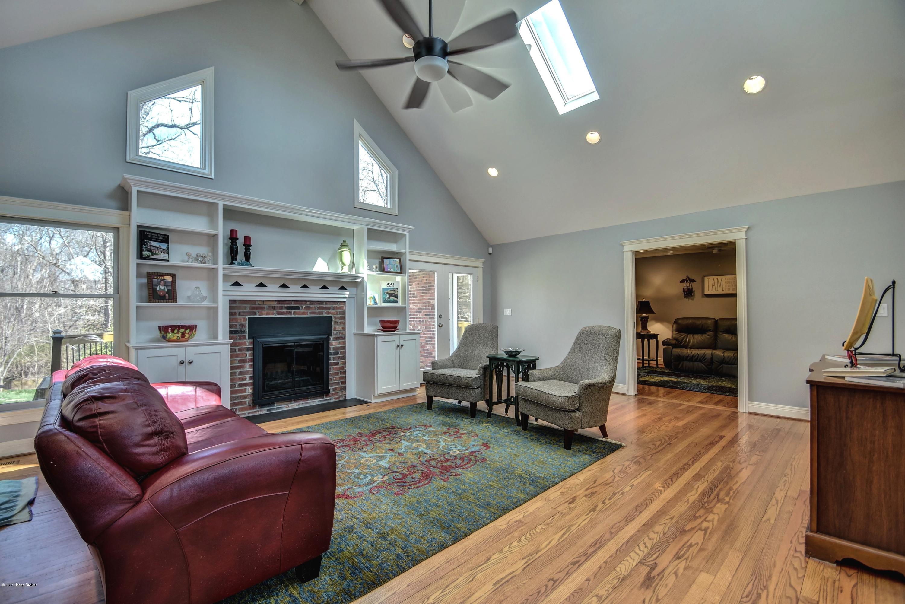 11205 Beech Road Anchorage, KY 40223 - Photo 7 of 36 008_View of Great Room