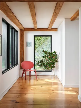 $1,400,000 | 296 Stony Hollow Road, Tiverton, RI 02878