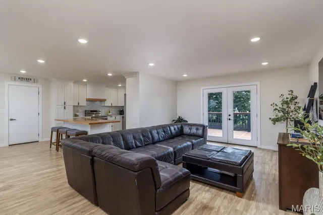 $338,600 | 20250 Simmons Road, Waynesville, MO 65583