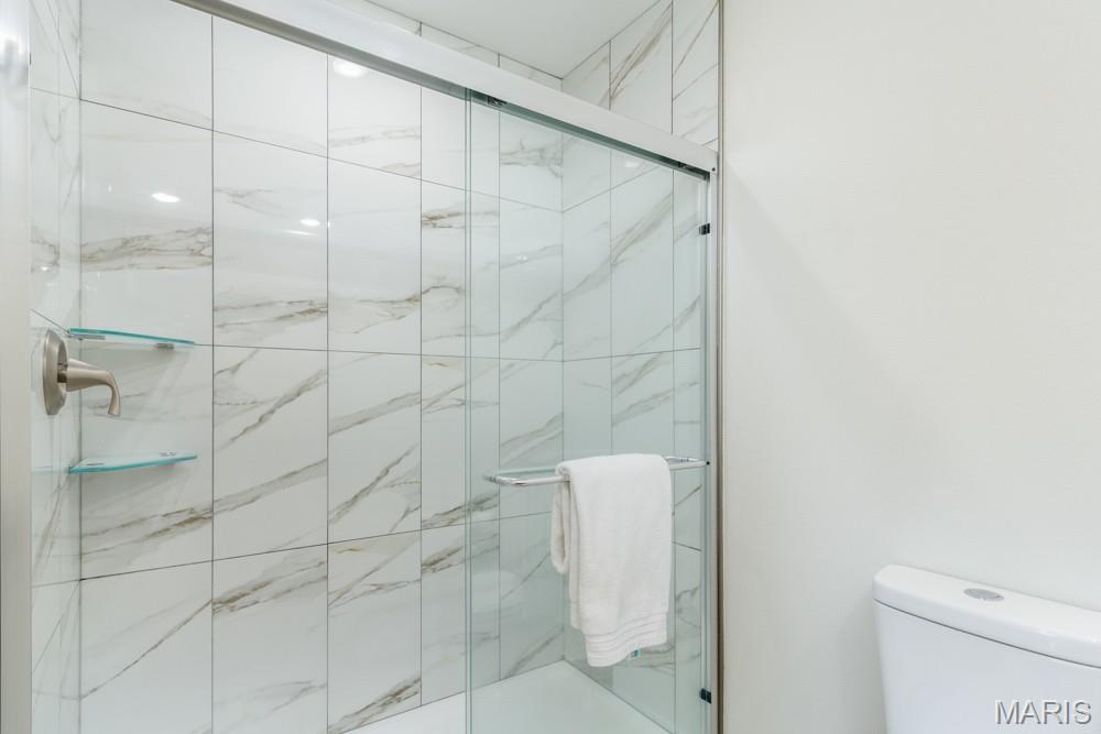 20250 Simmons Road Waynesville, MO 65583 - Photo 21 of 37