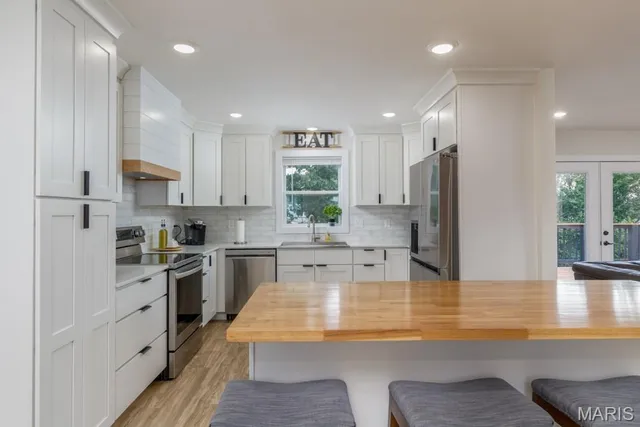 $338,600 | 20250 Simmons Road, Waynesville, MO 65583