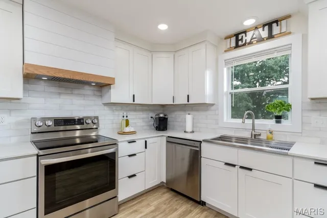 $338,600 | 20250 Simmons Road, Waynesville, MO 65583