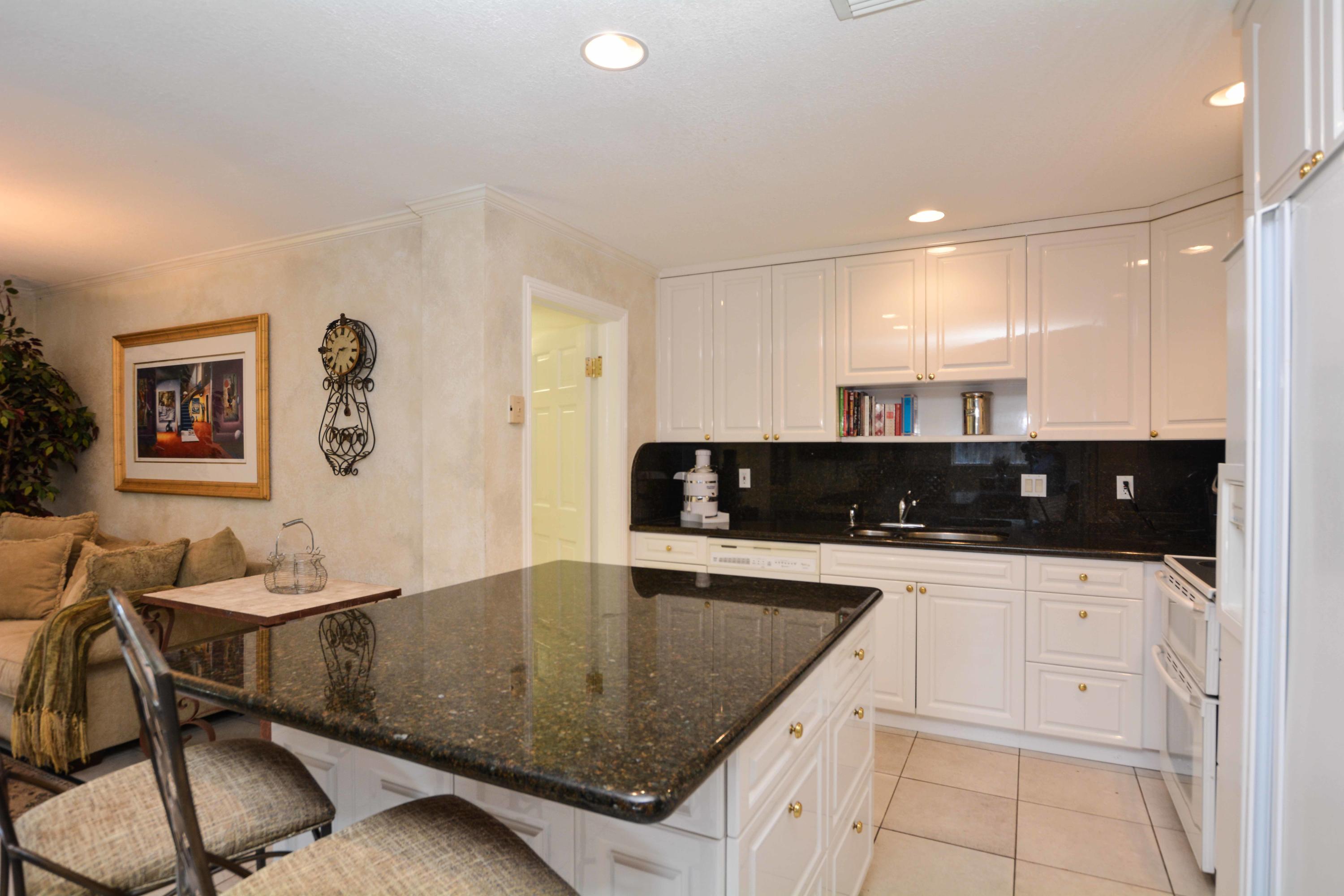 235 Northwest 6th Street Boca Raton, FL 33432 - Photo 27 of 31 235NW6StBocaRatonFL (24 of 29)