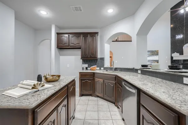 $599,990 | 5913 Painswick Drive, Aubrey, TX 76227