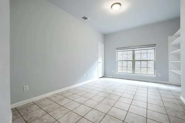 $599,990 | 5913 Painswick Drive, Aubrey, TX 76227