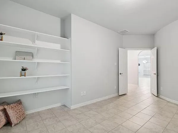 $654,990 | 5913 Painswick Drive, Aubrey, TX 76227