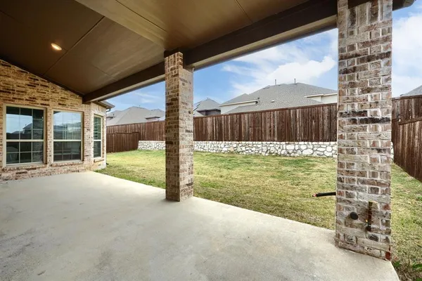 $599,990 | 5913 Painswick Drive, Aubrey, TX 76227
