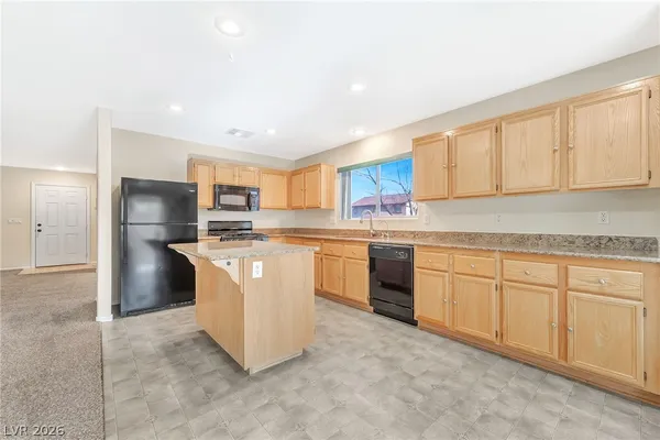 $2,250 | 240 Springtime Street, Henderson, NV 89012