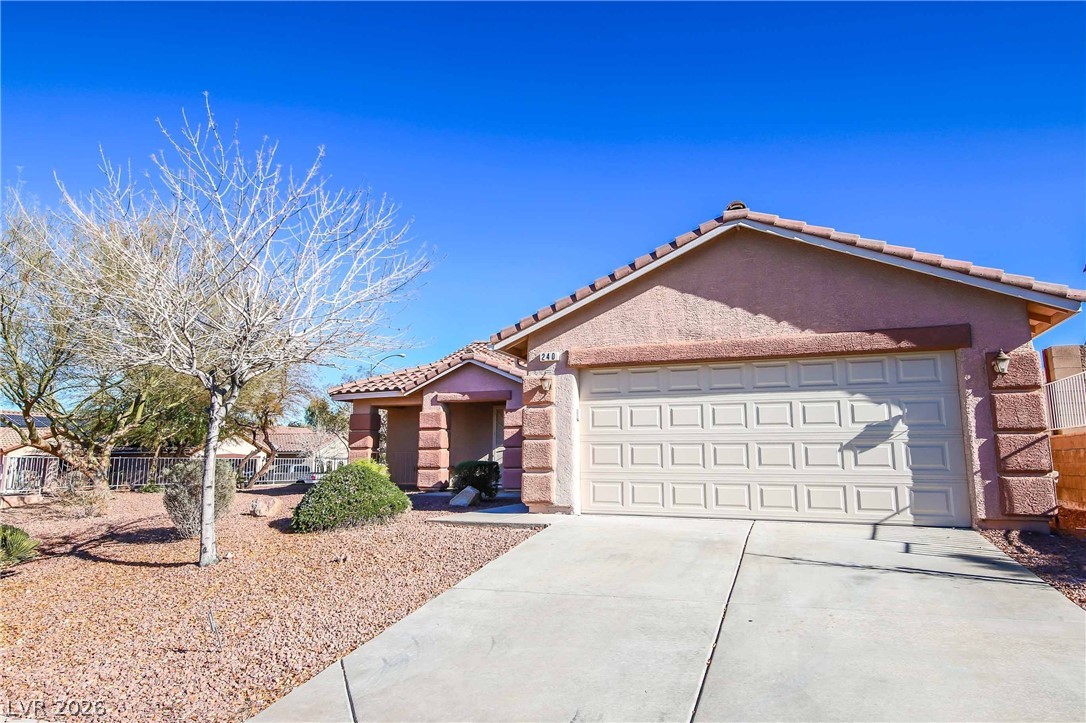 240 Springtime Street Henderson, NV 89012 - Photo 2 of 20