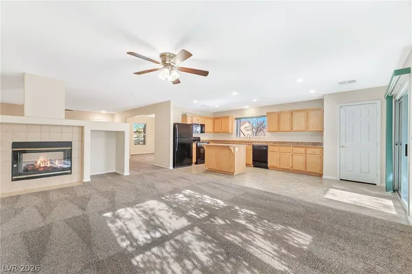 $2,250 | 240 Springtime Street, Henderson, NV 89012