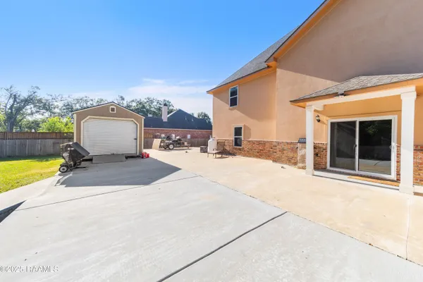 $3,450 | 213 East Peck Boulevard, Lafayette, LA 70508