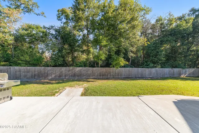 $3,450 | 213 East Peck Boulevard, Lafayette, LA 70508