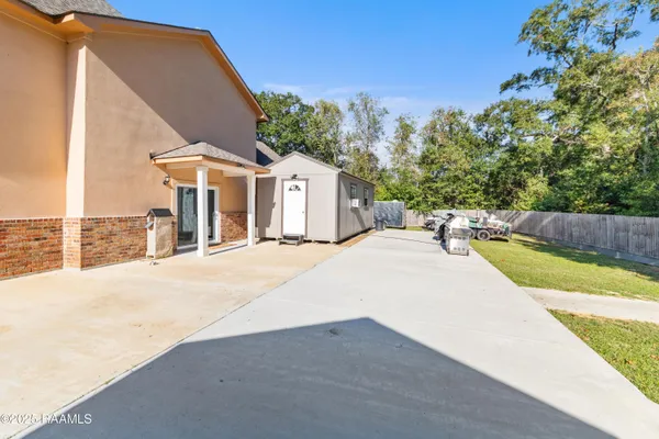 $3,450 | 213 East Peck Boulevard, Lafayette, LA 70508