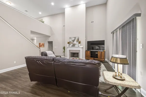 $3,450 | 213 East Peck Boulevard, Lafayette, LA 70508