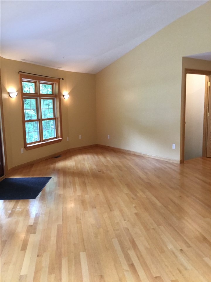 570 Scruton Pond Road Barrington, NH 03825 - Photo 11 of 36 Gallery Image 11